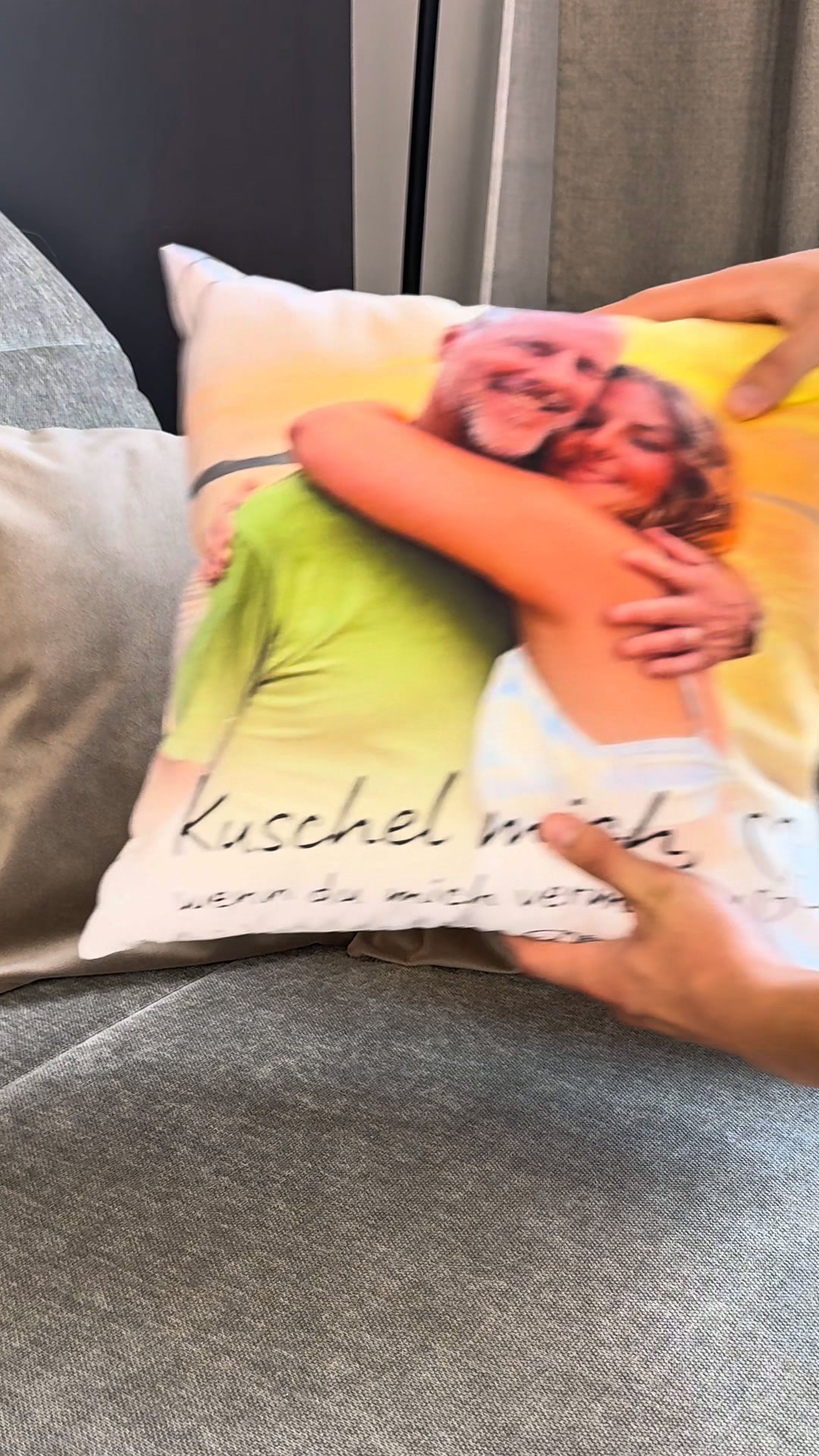 Verschenke ein individuell gestaltetes Kissen