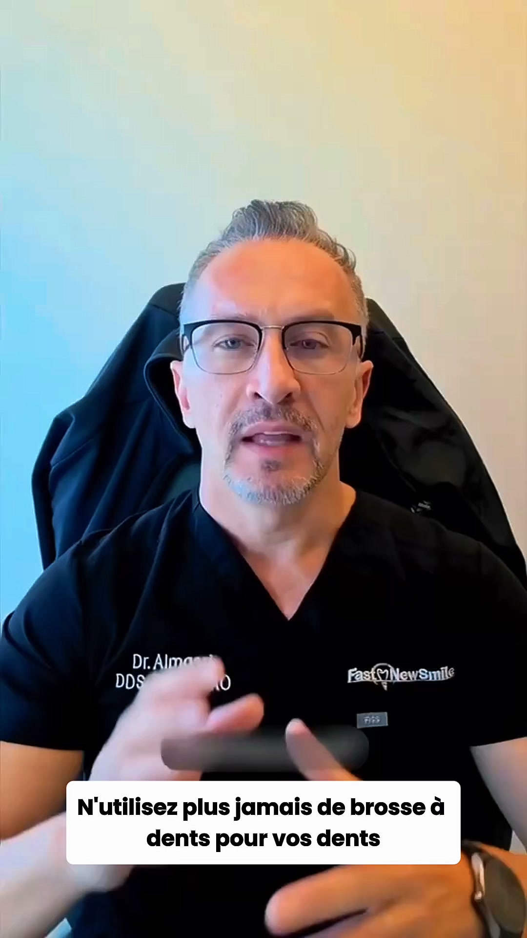 Le nettoyeur de dentiers n°1 recommandé par les dentistes