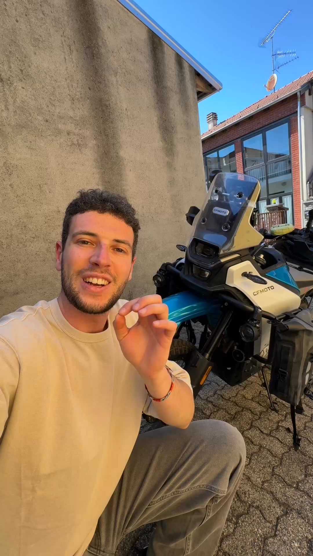 Viaggia in Moto con SIXS