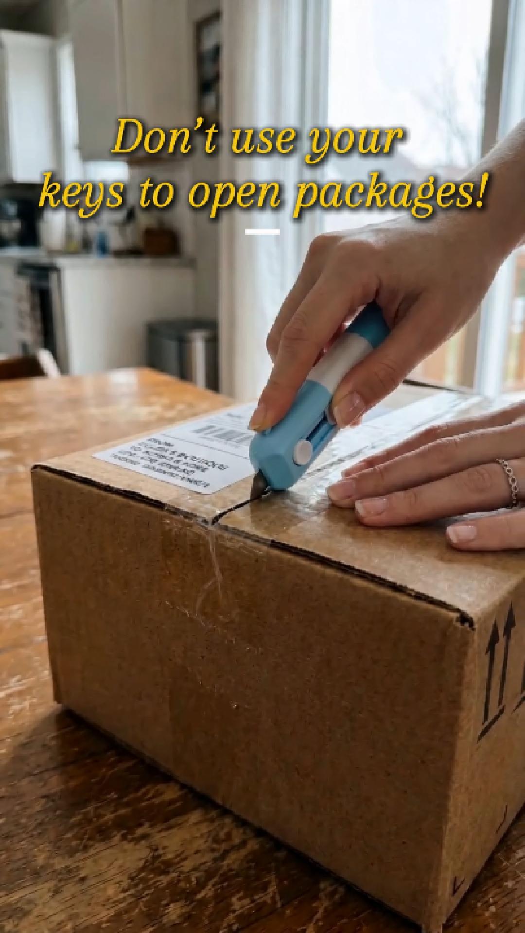 2-in-1 Box Cutter & Thermal Paper Eraser