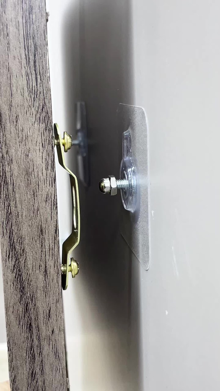 Self Adhesive Nails Wall Mount Non-Trace Screw Hook Stickers