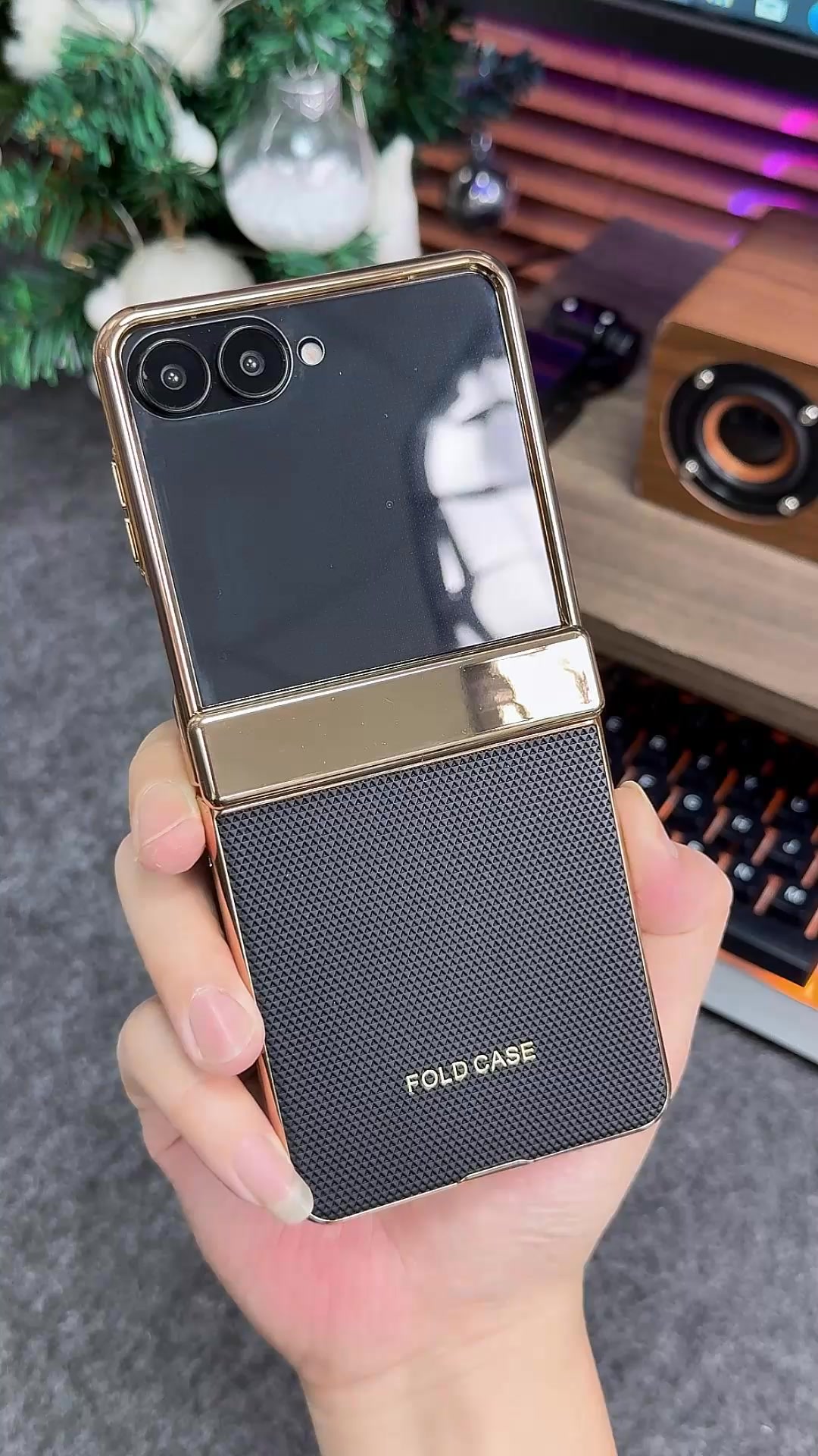 Elevate Style with Smooth Folding Z Flip