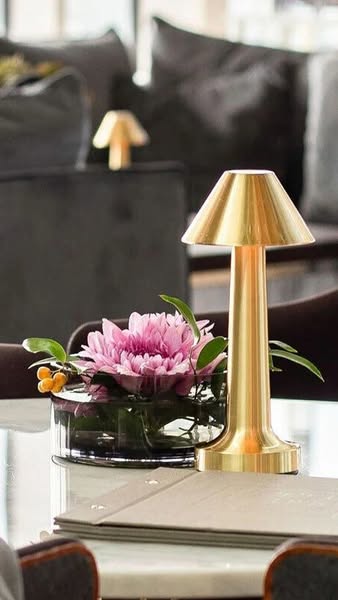 Restaurant Bar Table Lamp