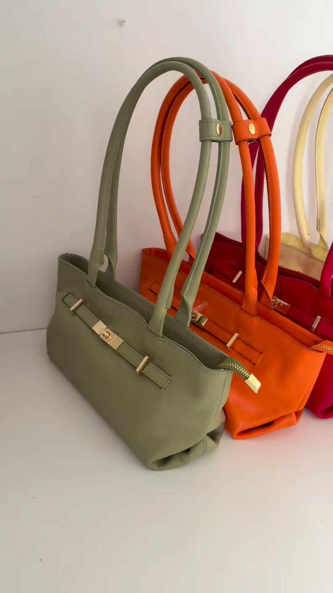 Anúncio de Bohèm Bags