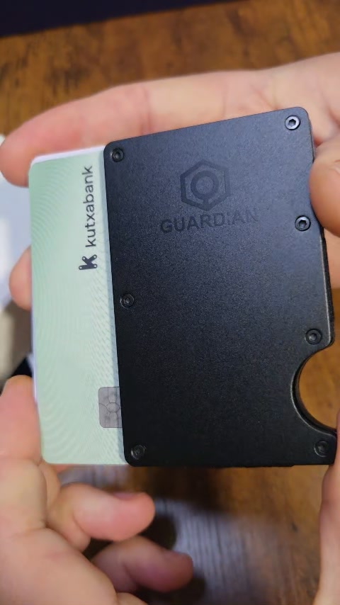 Protección RFID certificada