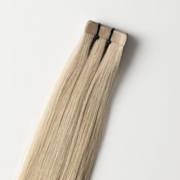 Tape extensions - Beige Blonde 16B Luxury / 40 cm / 40 g (20 stk)