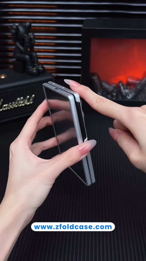 The Slimmest Z Fold8 Case