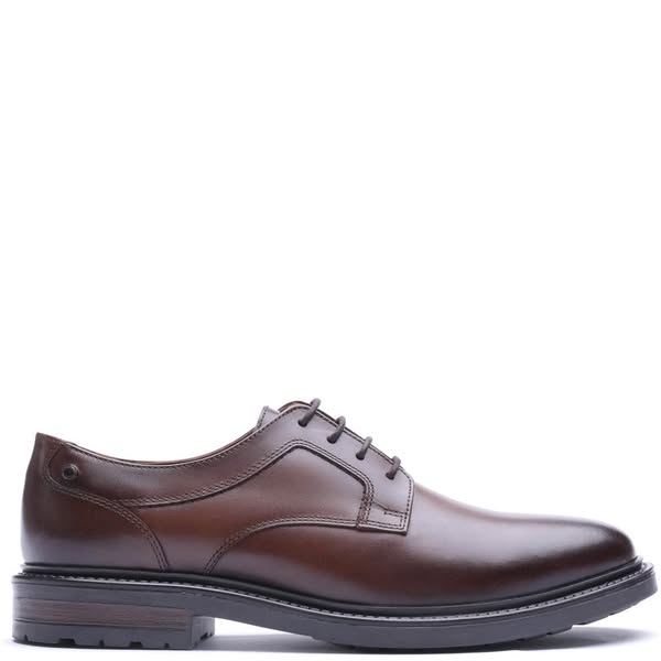 Carter Waxy Shoes - Size 11