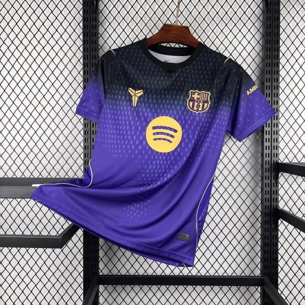 $17.90 26/27 Mens Barcelona Away Jersey