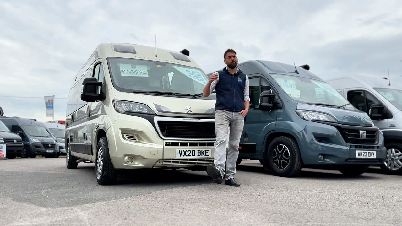 Anúncio de IH Motorhome Sales