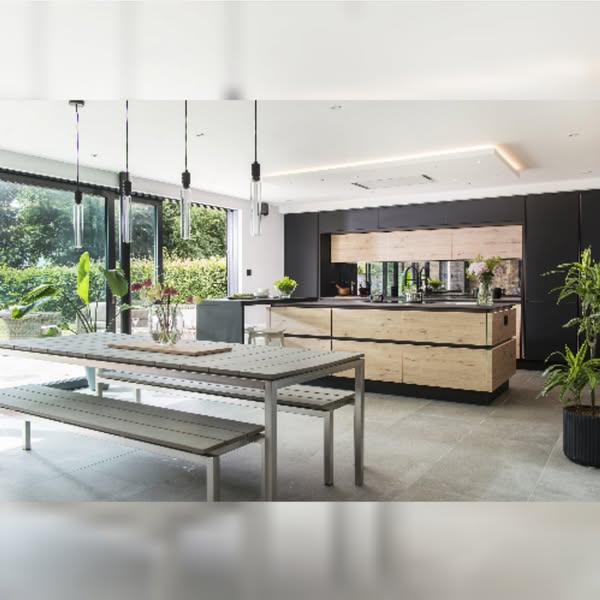 Beautiful kitchens made to last.