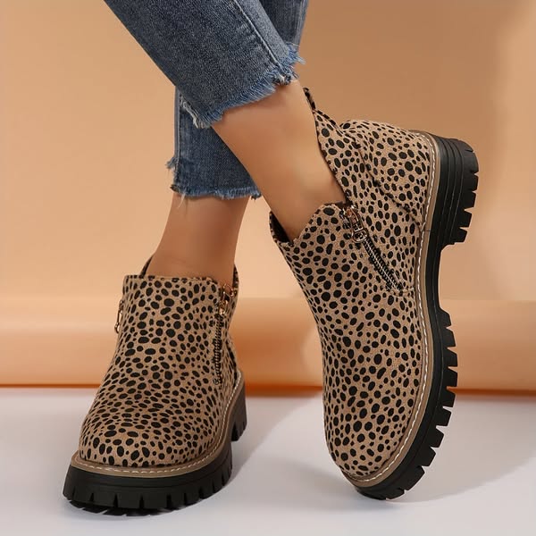 80% OFF — Kathleen Ankle Boots
