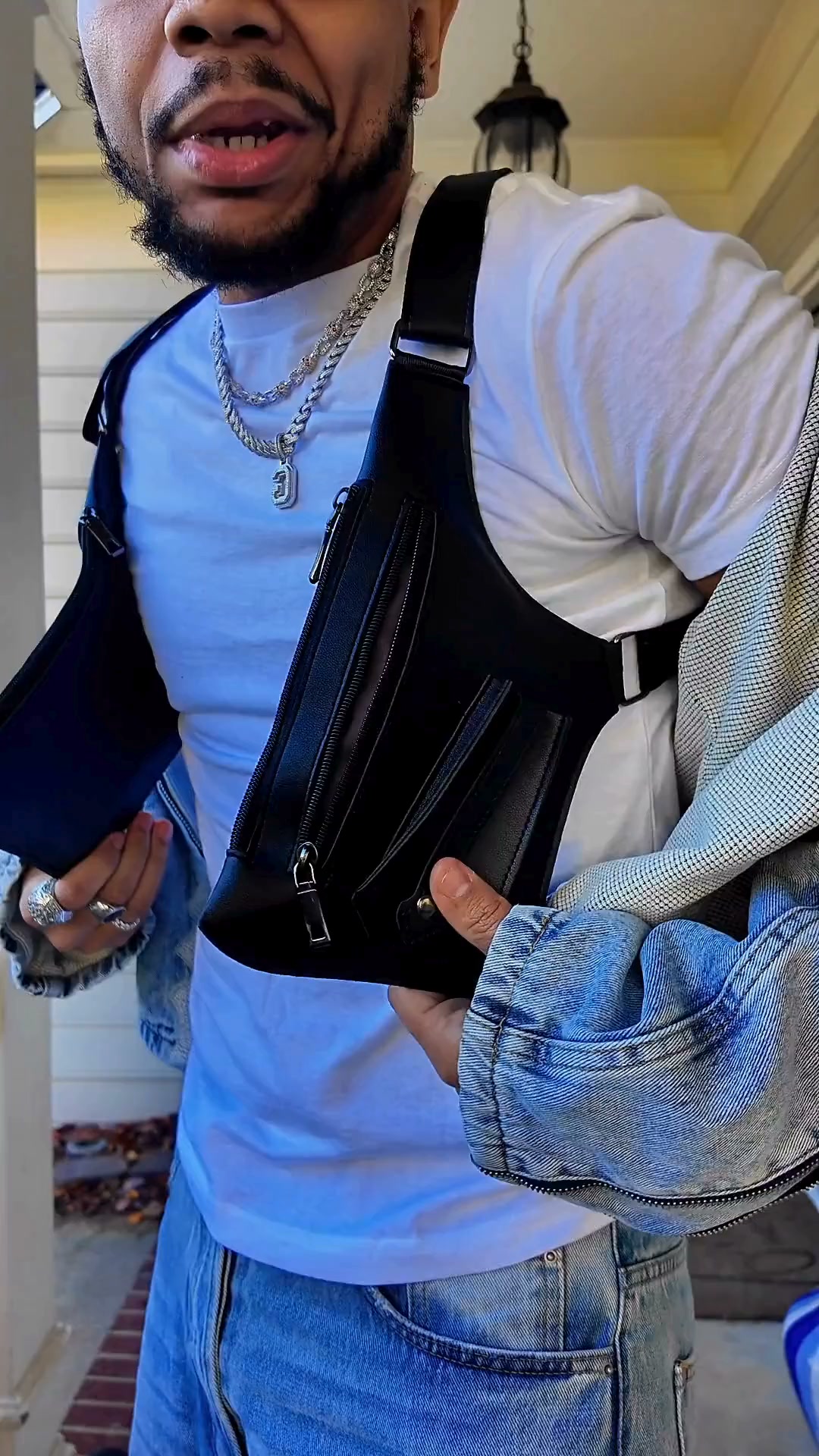 Travel Smart, Carry in Style