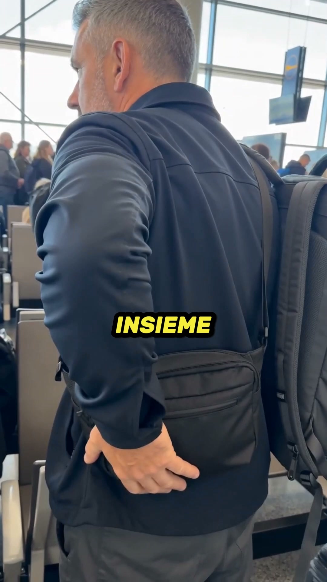 Proteggi portafoglio e documenti dai borseggi