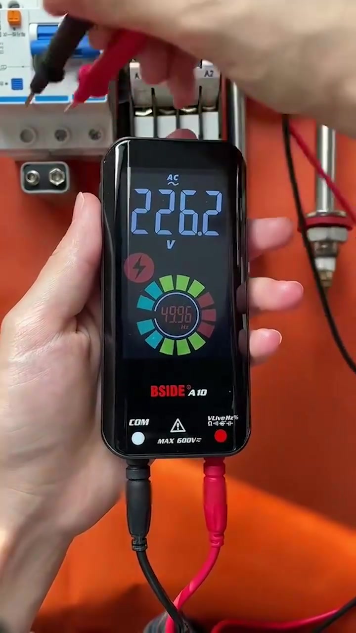 Fully Automatic Intelligent Multimeter（50% OFF）