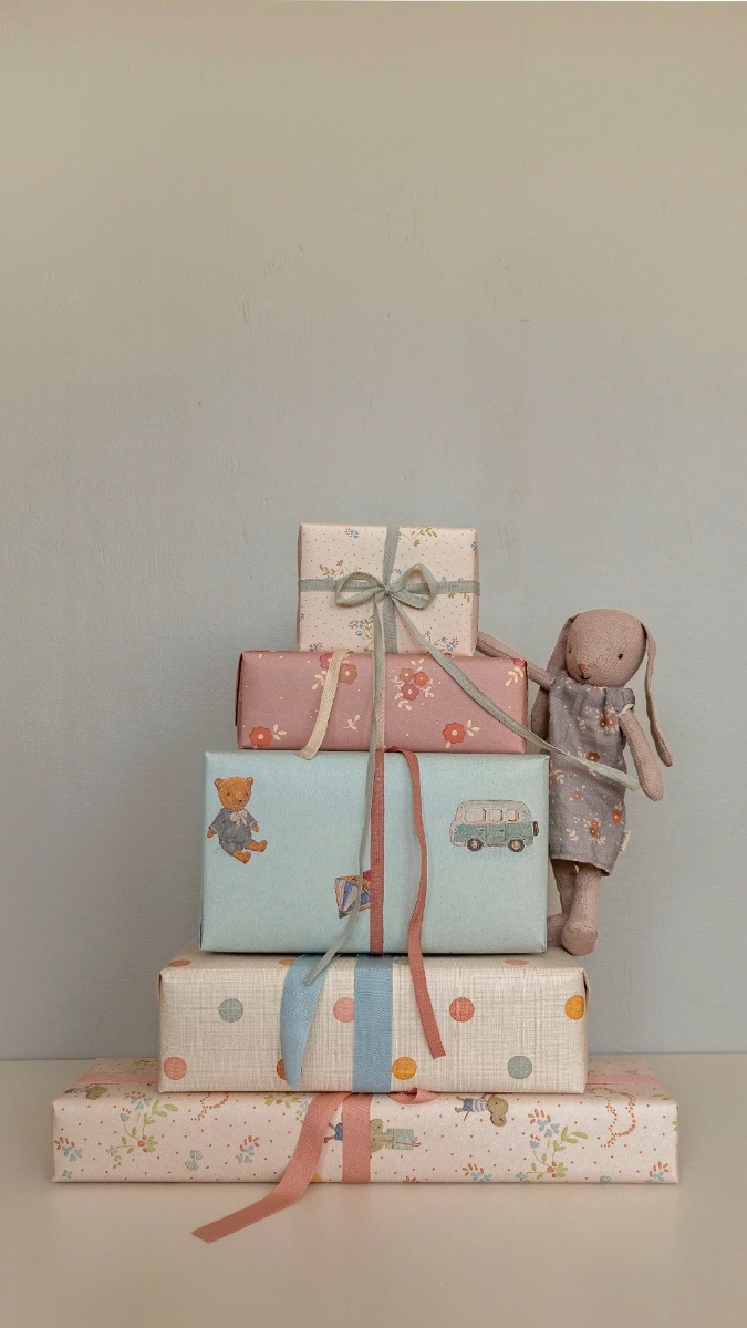 Free delivery on selected orders