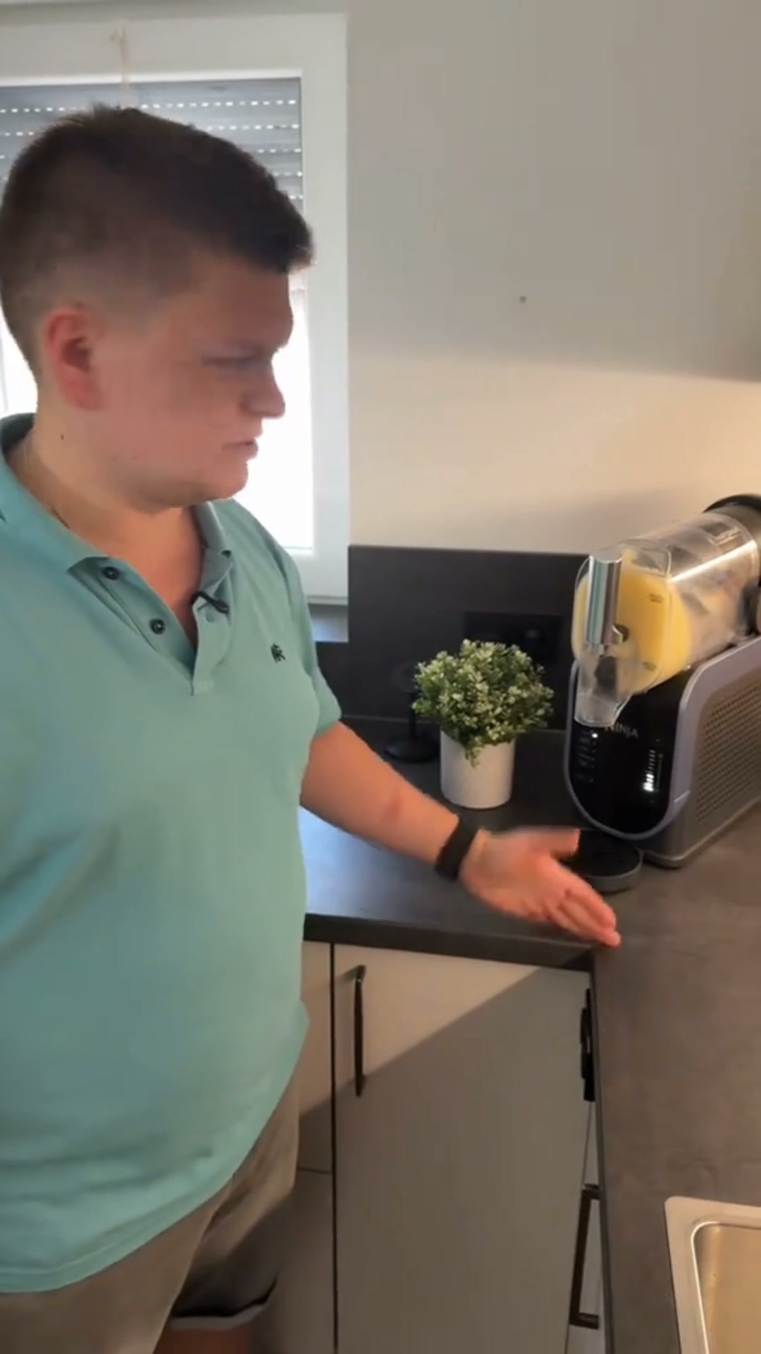 Anúncio de Blitzschneller Mixer