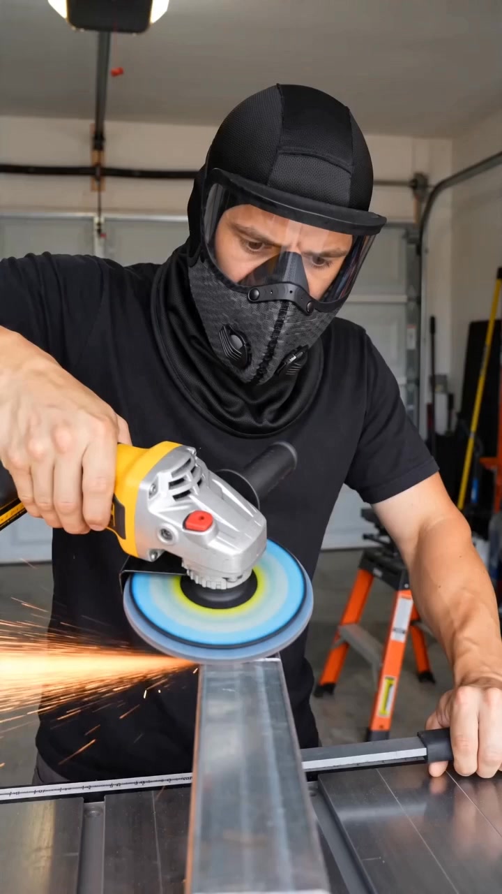 Reusable Carbon Filter Dust Mask – Built for Active Lifestyles