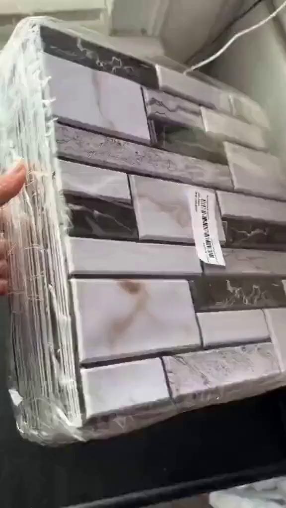 Autocolantes de parede com efeito mármore realista!