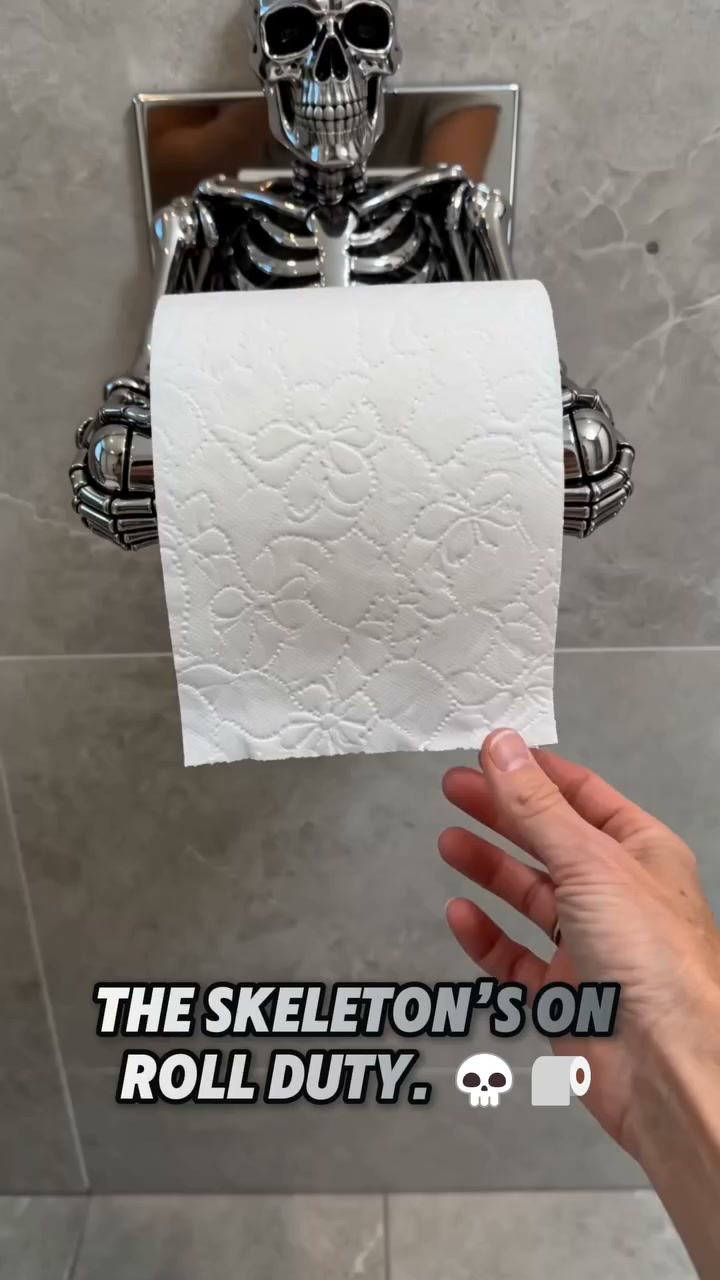 3D Skeleton Toilet Paper Holder