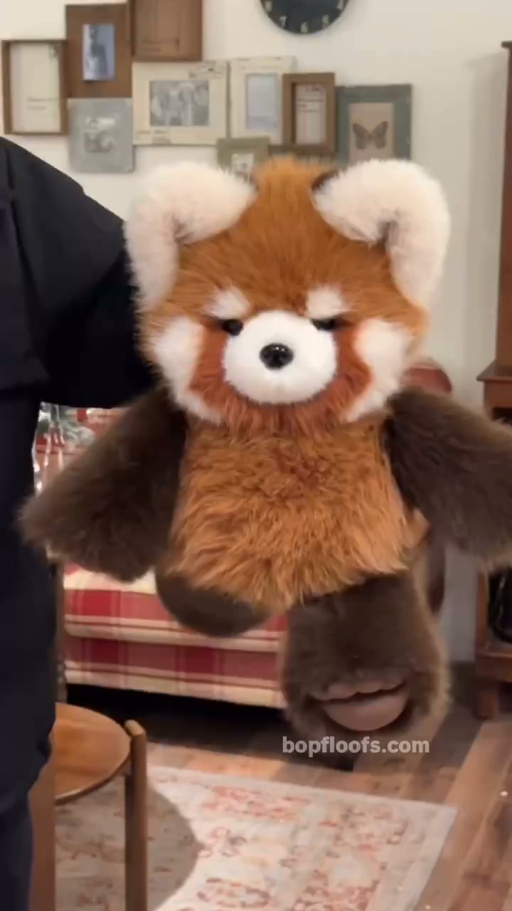 These plushies can run!