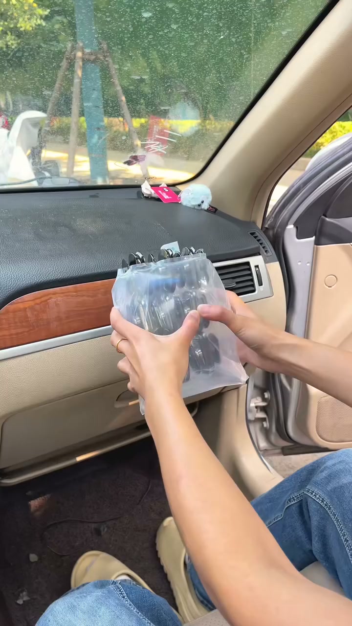 Universal Magnetic Car Phone & Tablet Mount | 360° Rotatable Suction Cup