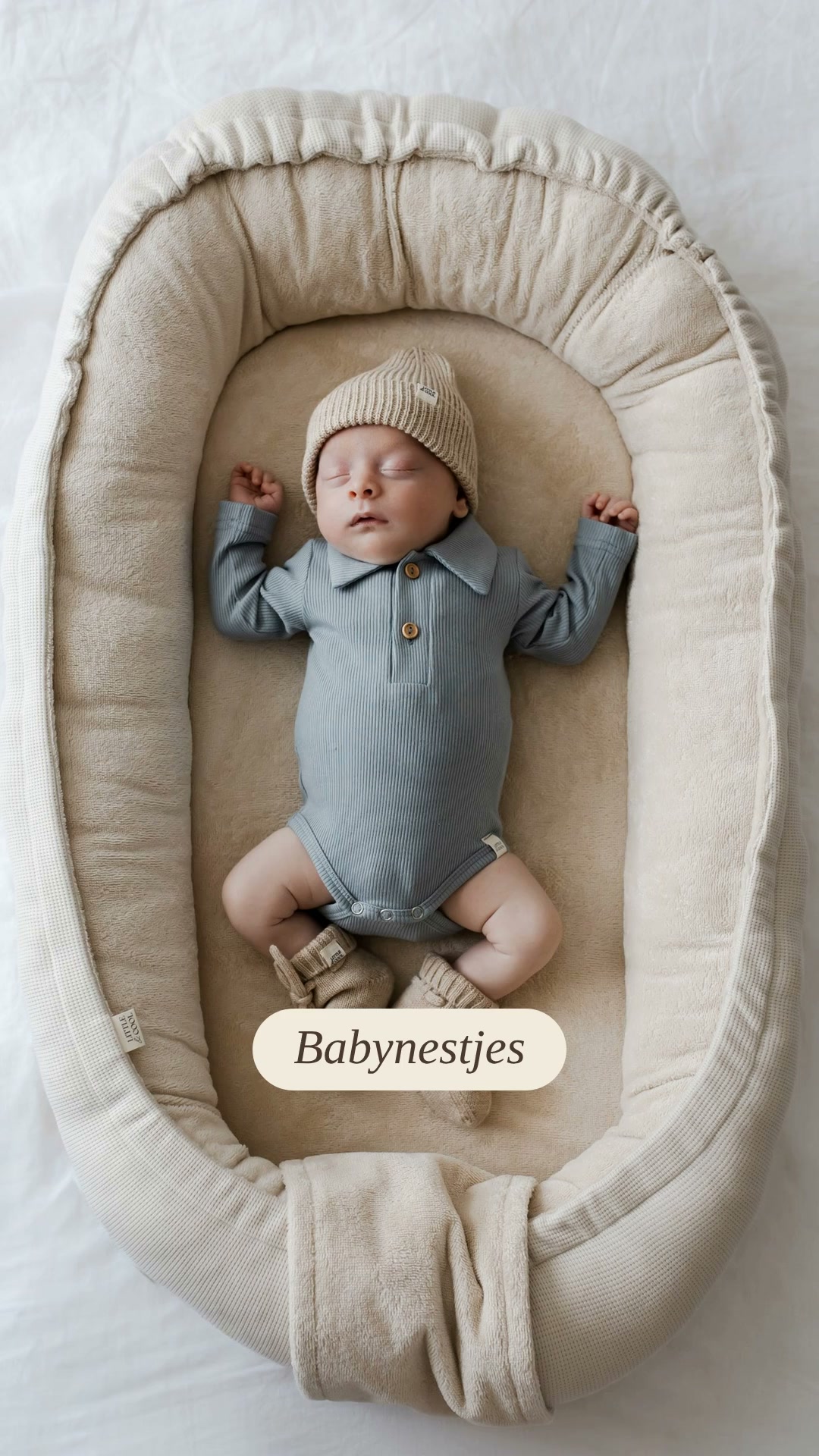 Zachte babynestjes in naturel kleuren