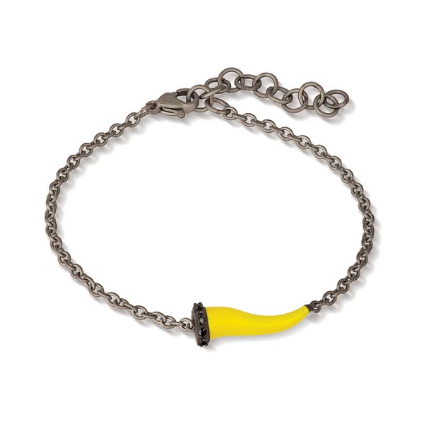 Bracciale charms con cornetto smaltato giallo in titanio, 5 black e catena
