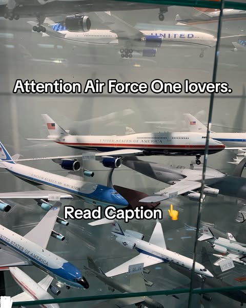 Free Air Force One VC-25B With Your Order
