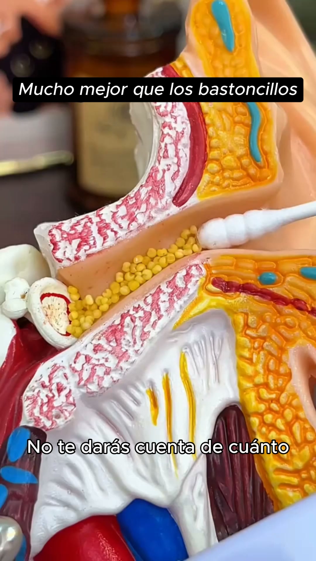 Deja de empujar el cerumen hacia dentro