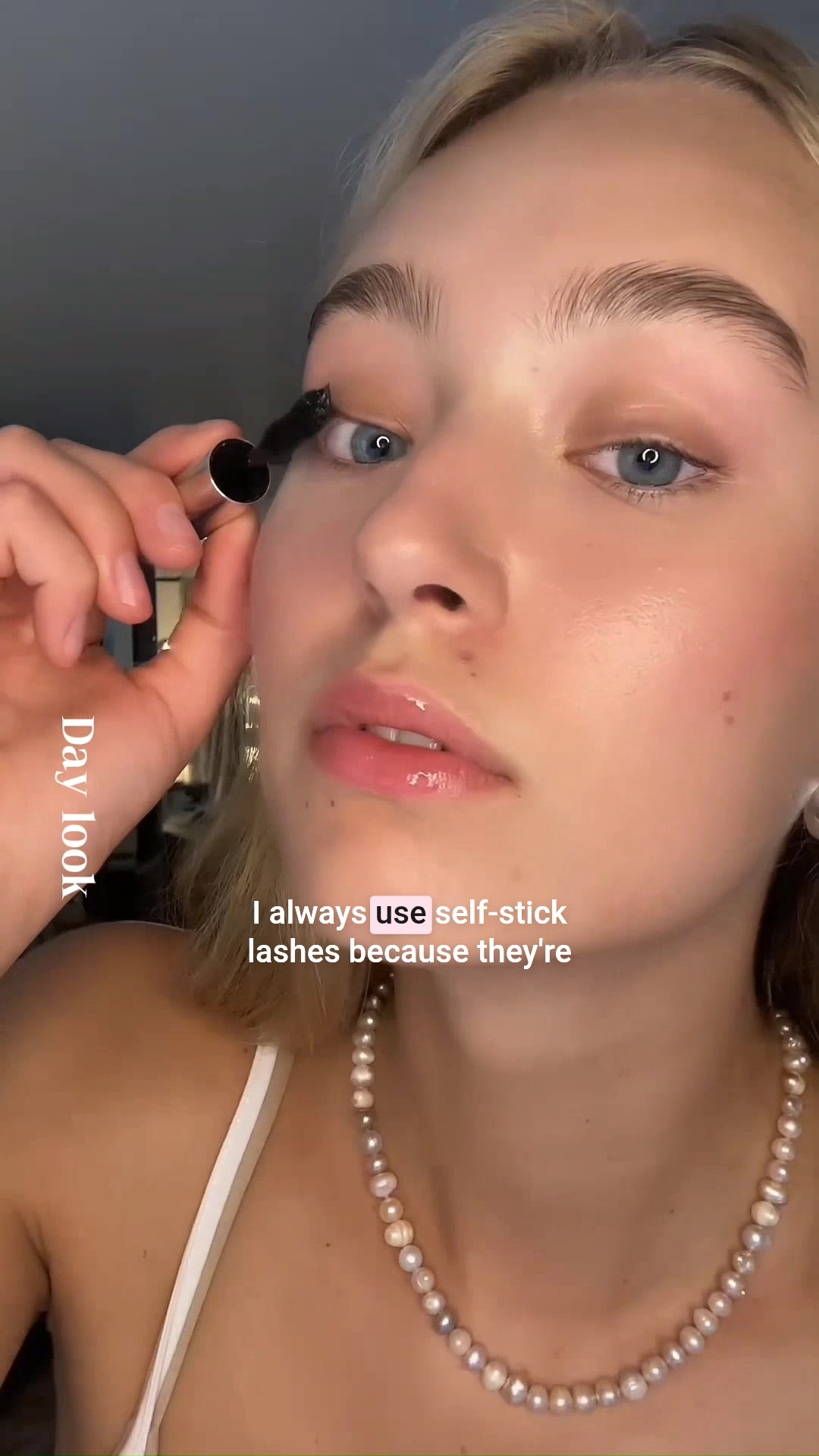 Self-stick Lashes