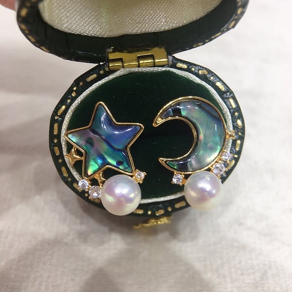 Star & Moon Abalone Shell Mismatched Stud Earrings, Natural Freshwater