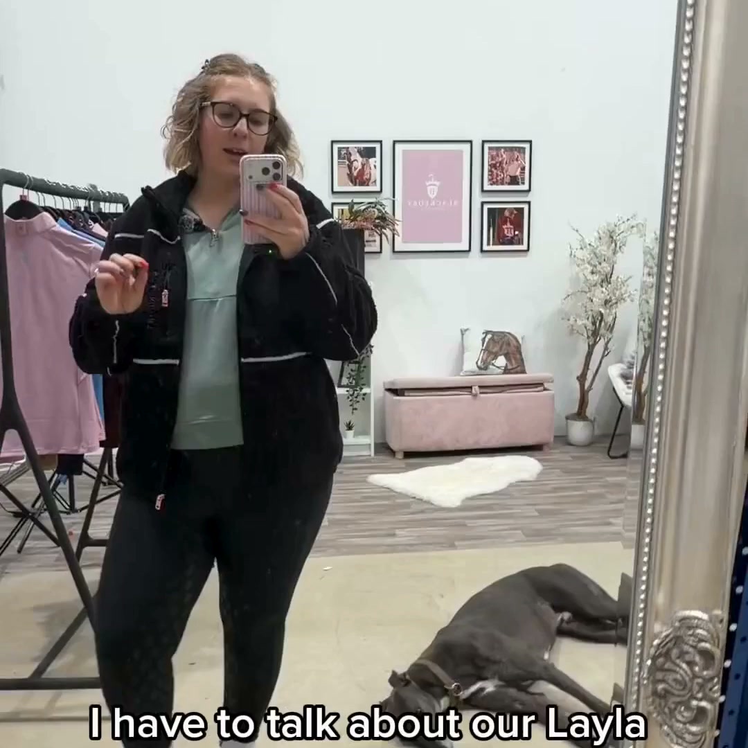 Autumn Days are here, not a problem with the Layla fleece