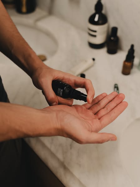 Hydrating Face Serum For Men | Powered by Microalgae | YCODE Skincare