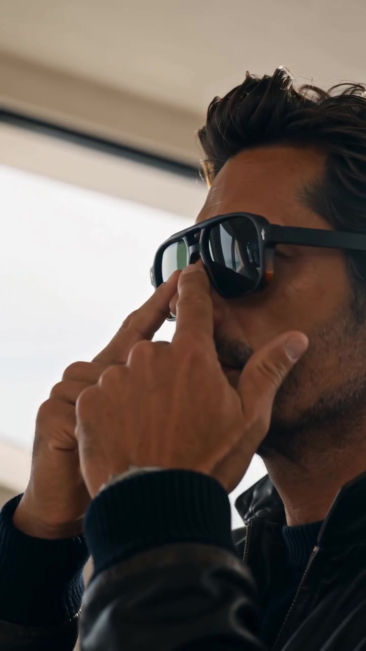 Vector Aviator Sunglasses