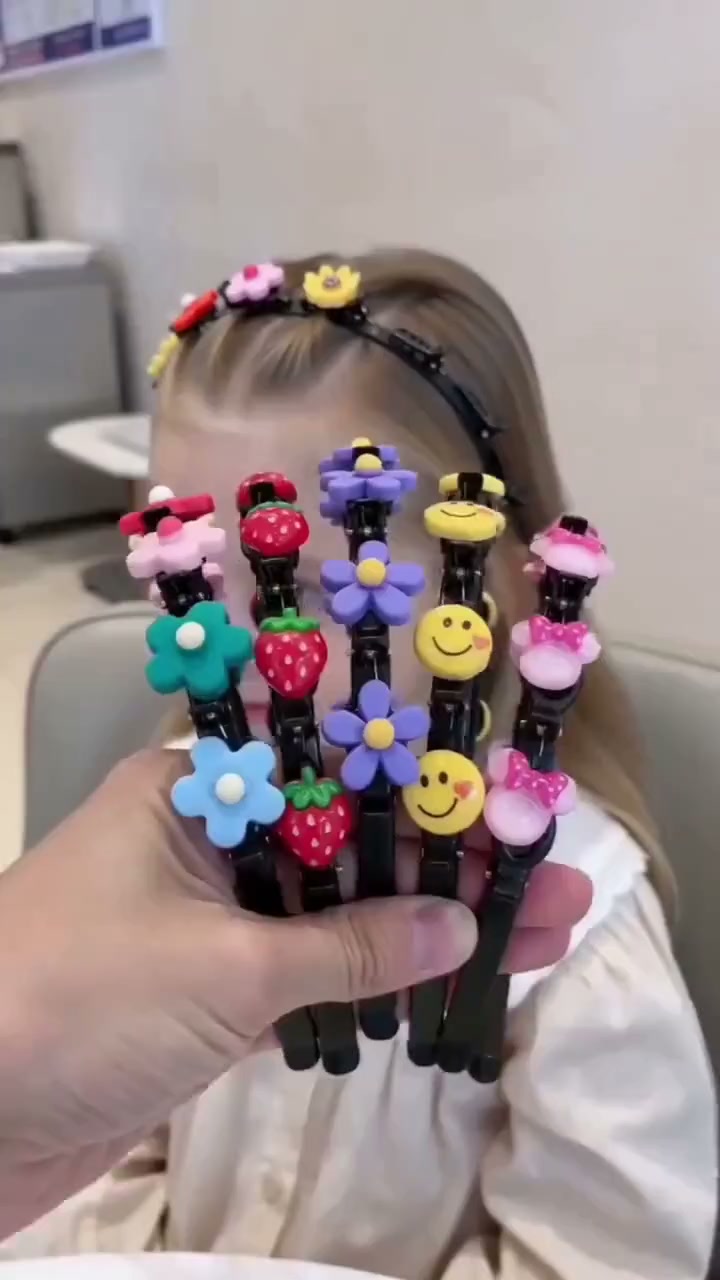 Cerchietto Cartoon per Bambine: acconciature in pochi secondi