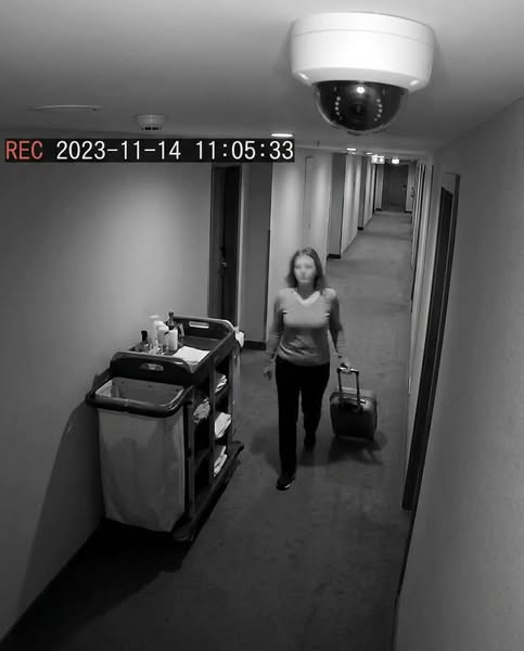Suis-je affreuse d'avoir volé un fond de teint dans un hôtel et de ne pas avoir culpabilisé jusqu'à ce qu'ils m'appellent trois jours plus t