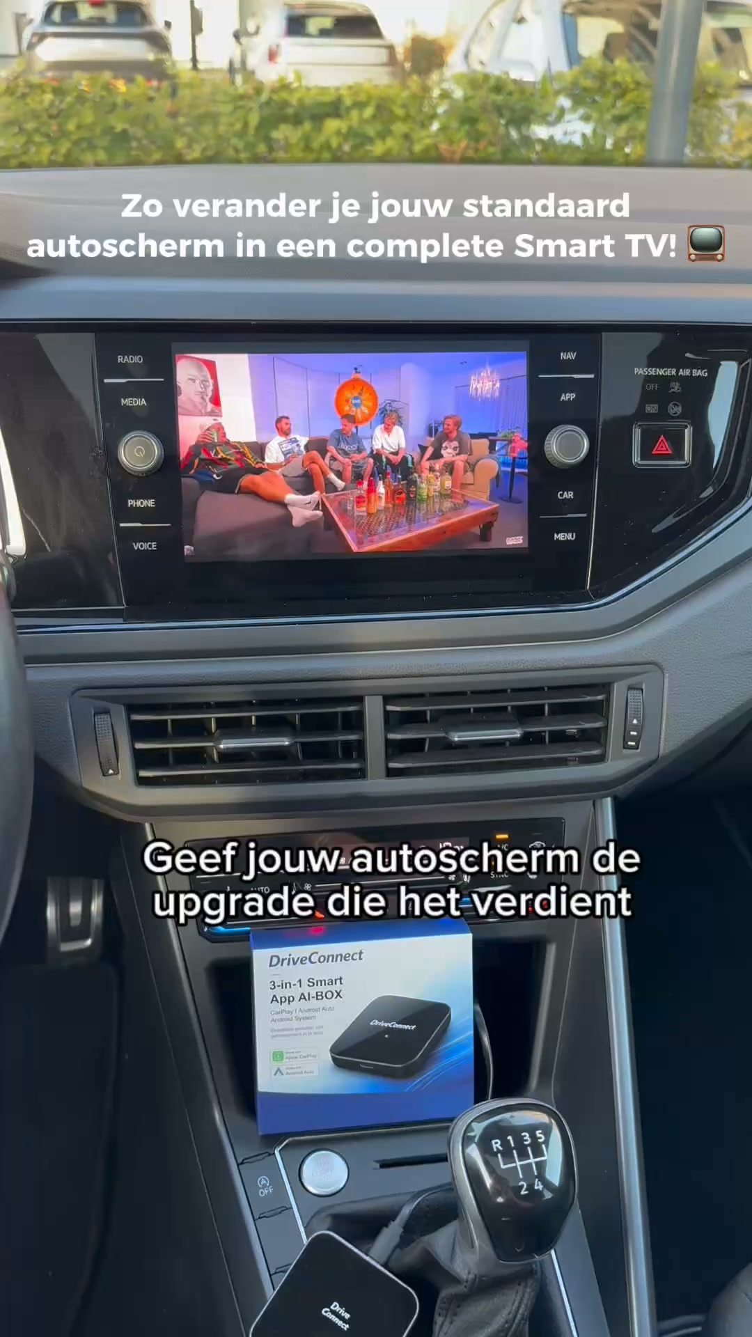 Transformeer je autoscherm tot Smart TV