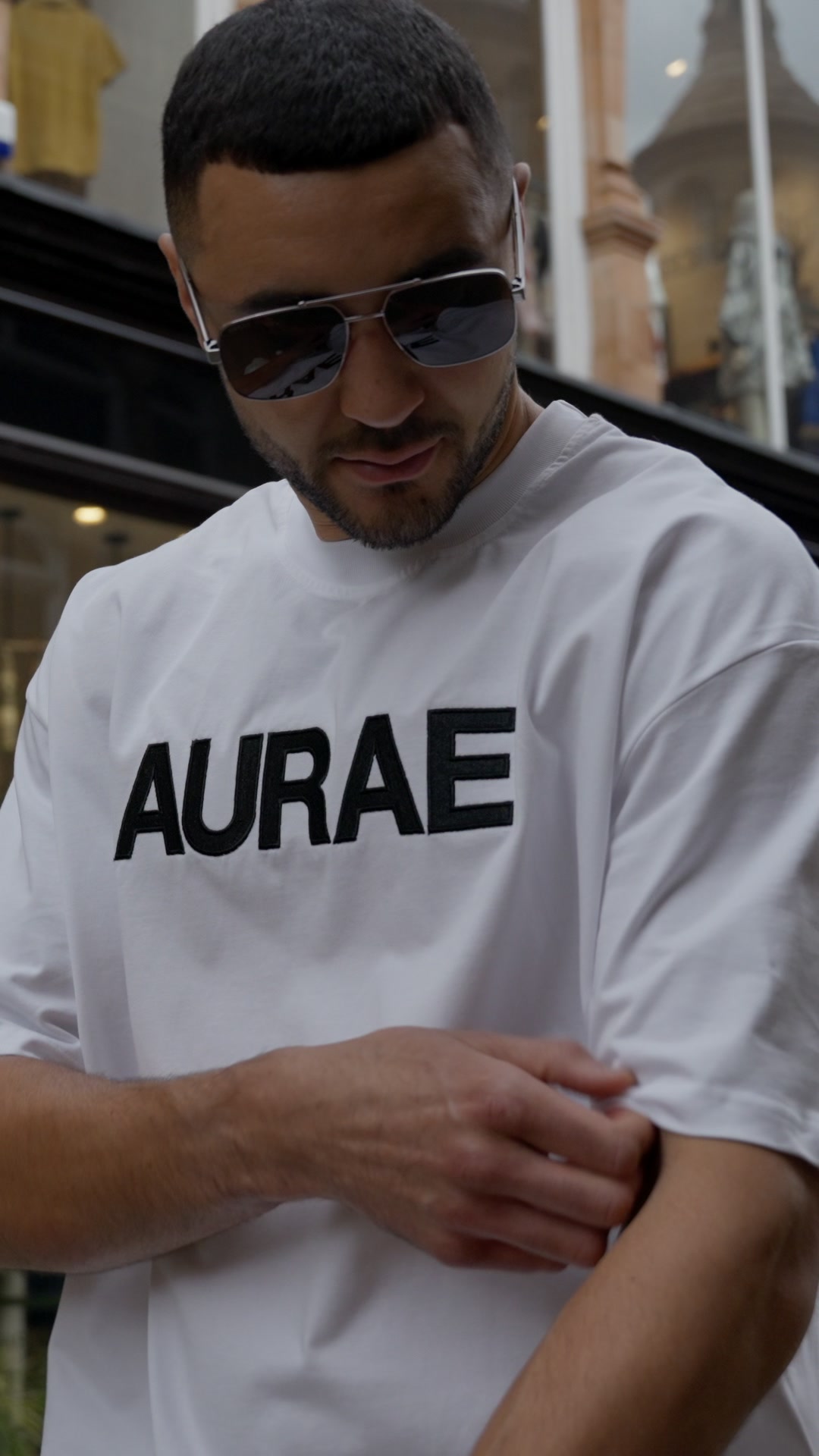 AURAE, Worn by Champions