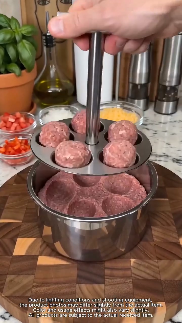 PRE-SALE 20 DAYS - Stainless Steel Meatball Maker