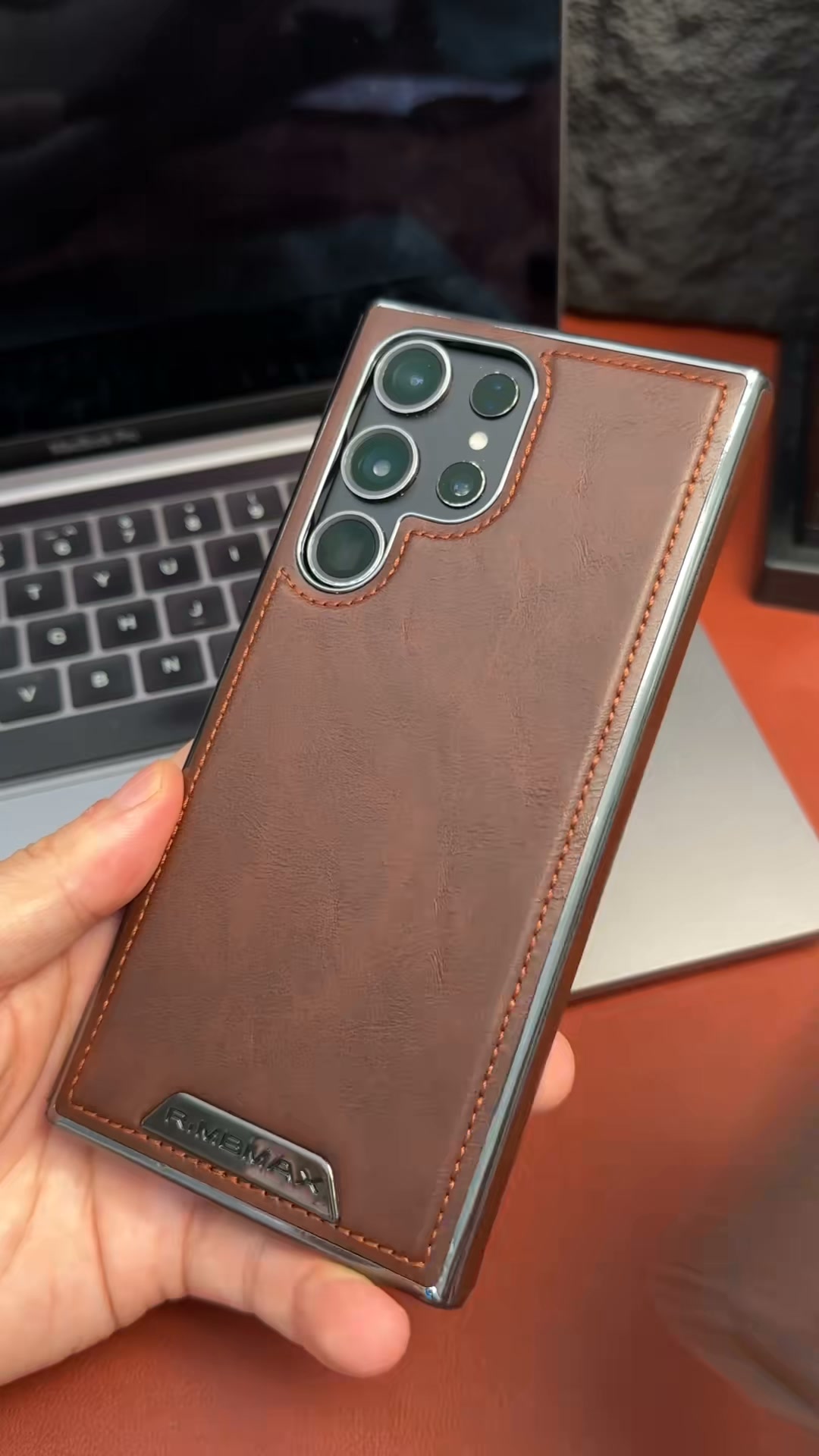 Leather Magnetic Bracket Wallet Drops