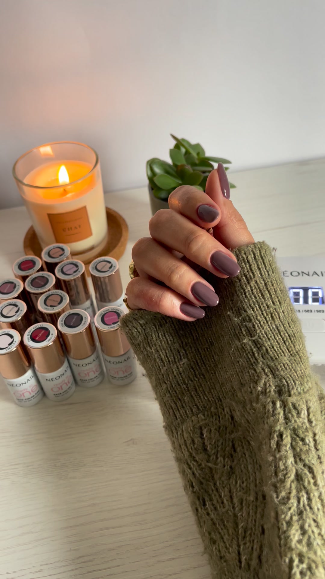 Nuevo Ready in One Neonail