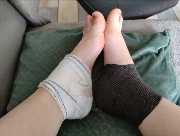 Lisez ça si la périménopause rend vos pieds douloureux au réveil