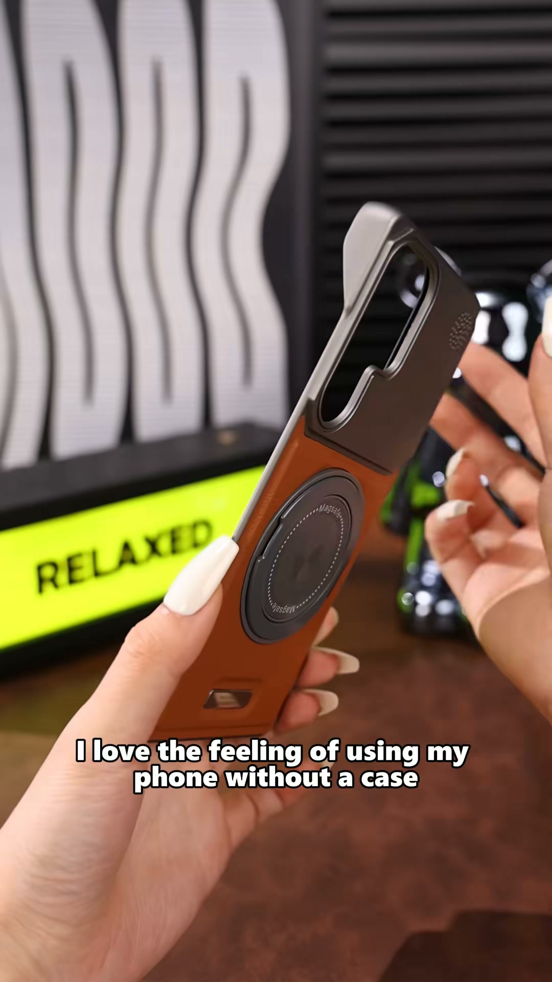 Professional 360° MagSafe Stand Guard