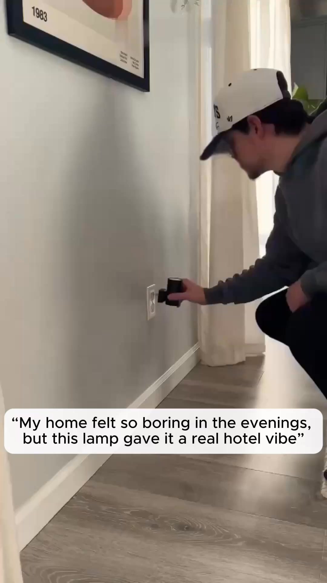 The lamp that turns itself on – every evening