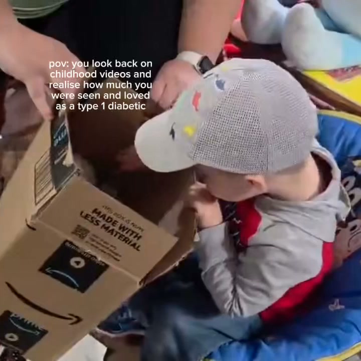 Free shipping on all T1D plushies