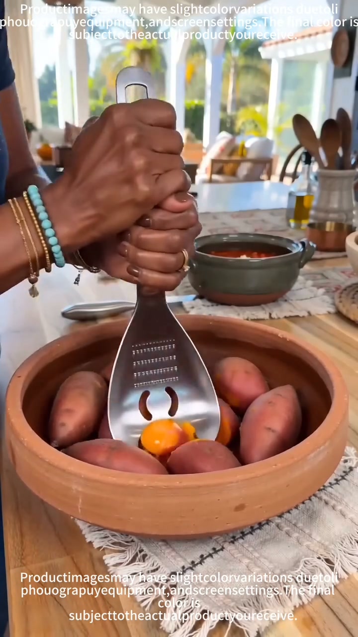 Five Helpful Kitchen Functions in One Compact Tool