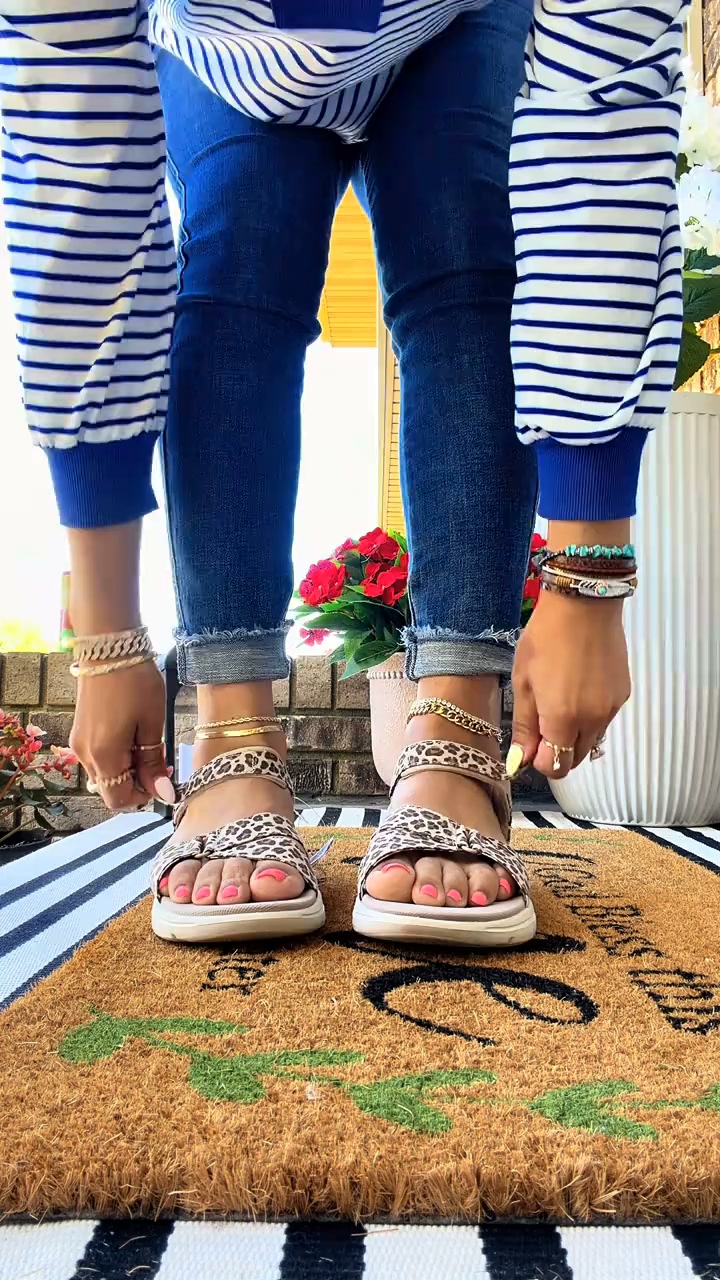 Cute Comfy Sandals For Wide Feet Hands‑Free Slip‑In Design