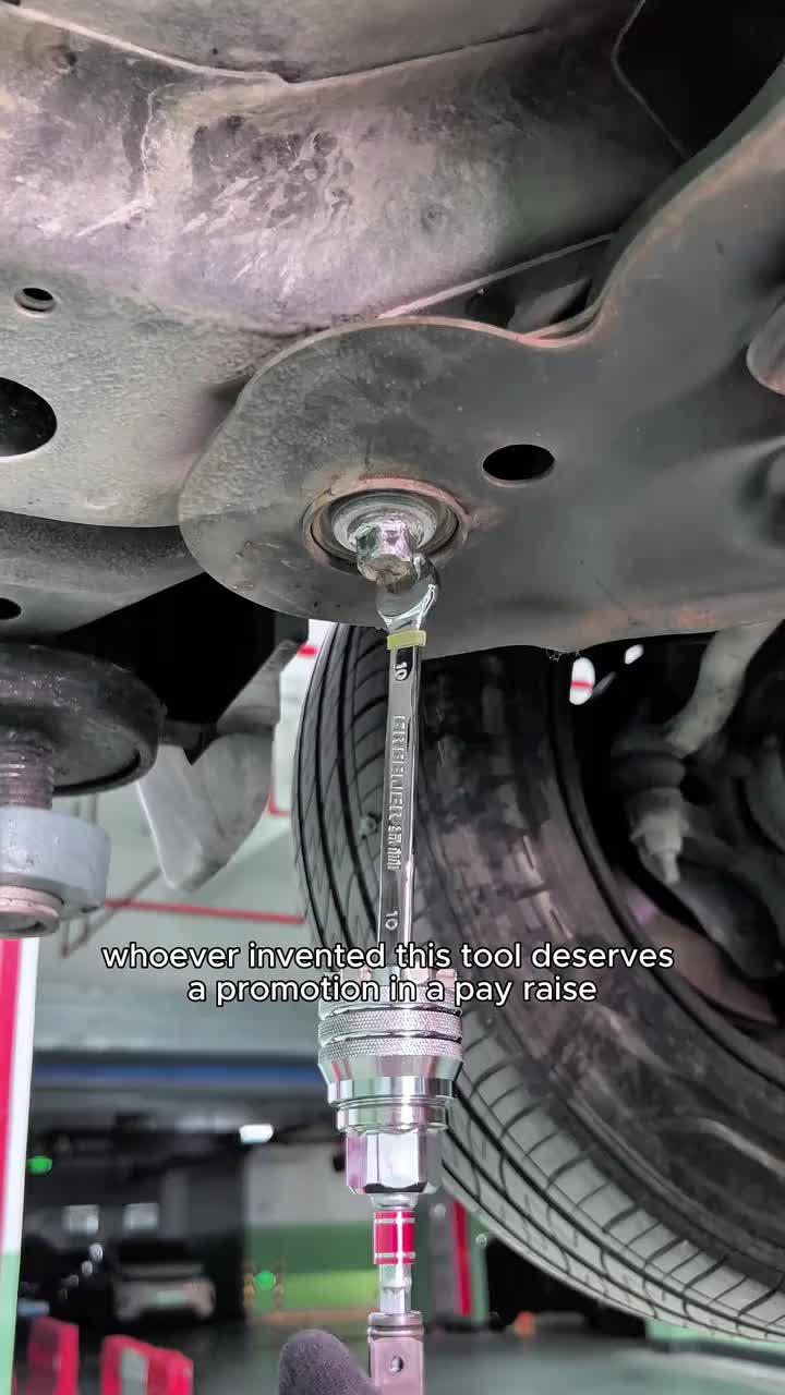 Multi-function Universal Socket Wrench Tool News