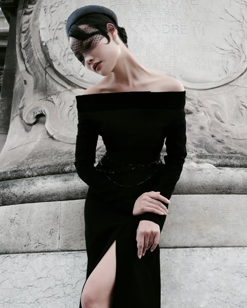 Step into Opéra